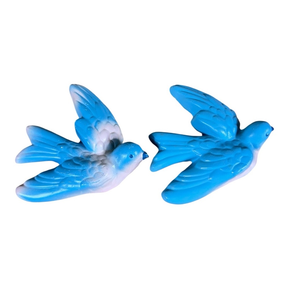 Pair of Chalkware‎ Blue Birds